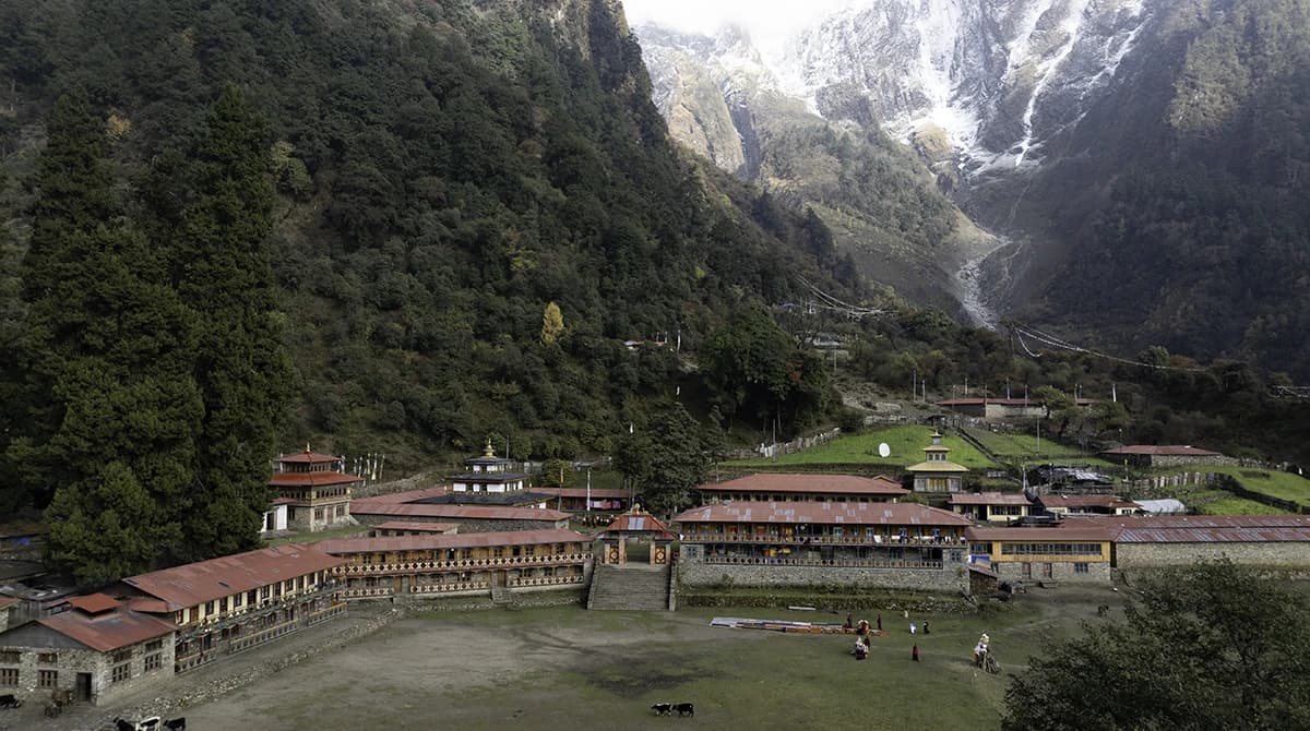 Tsum Valley Trek photo