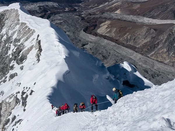 Everest Base Camp Trek with Island Peak Climbing: 19 Days